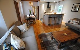 Mauldslie Hill Cottage Heriot  United Kingdom